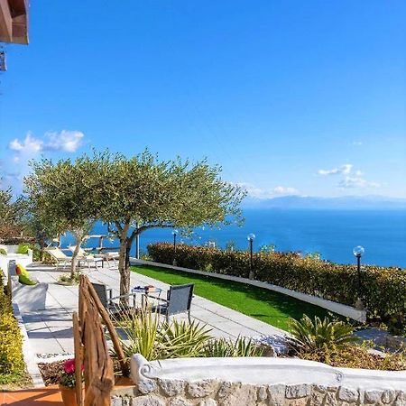 Il Giardino Di Rosa Villa Amalfi Bagian luar foto